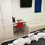سكن إليونورا سوتّومارينا