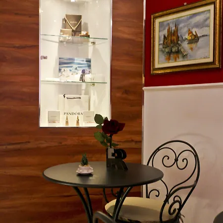 公寓式酒店 埃莉奥诺拉住宅酒店 4*