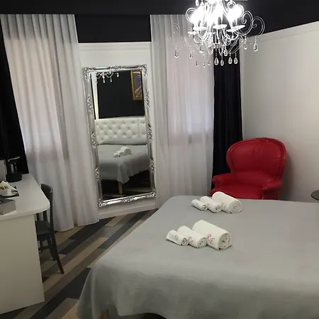 埃莉奥诺拉住宅酒店