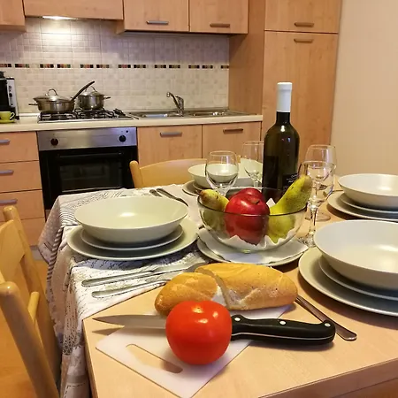 埃莉奥诺拉住宅酒店 公寓式酒店 4*