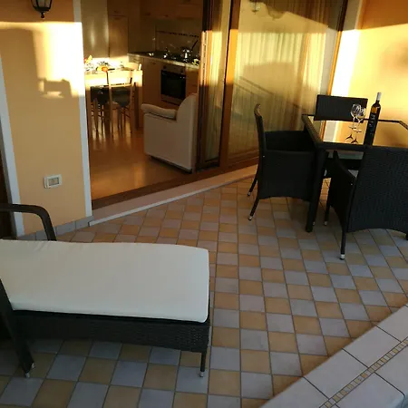 埃莉奥诺拉住宅酒店