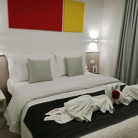 埃莉奥诺拉住宅酒店 公寓式酒店 索托马里纳