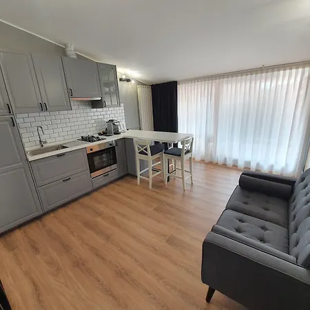 Lägenhetshotell Eleonora 4*