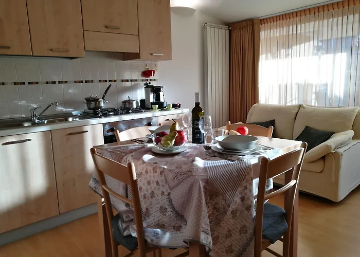 Ξενοδοχείο με διαμερίσματα Eleonora Sottomarina