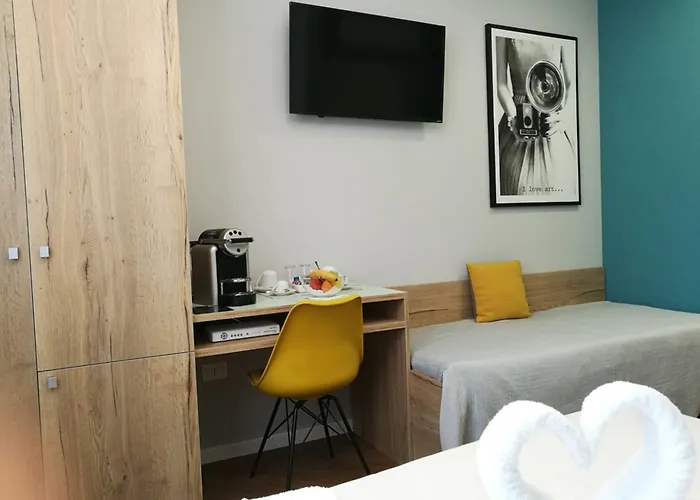 Eleonora Ξενοδοχείο με διαμερίσματα 4*