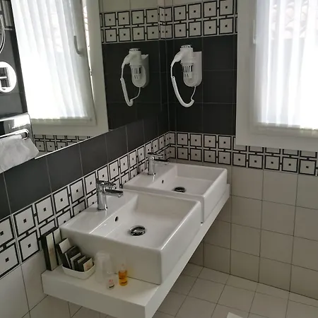 Eleonora Apart-hotel Sottomarina