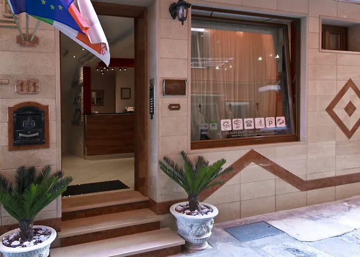 Apart Otel Eleonora 4*