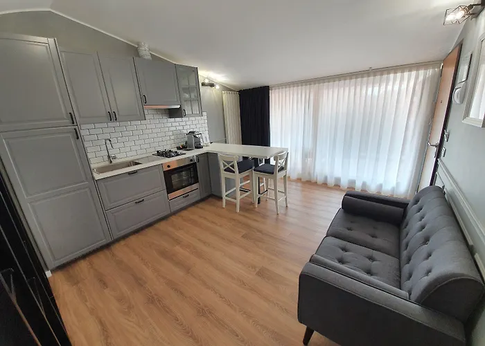 Apart Otel Eleonora 4*