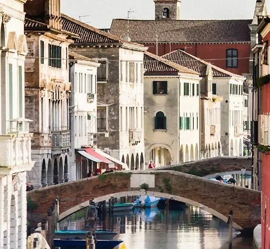 Aparthotel Eleonora 4*